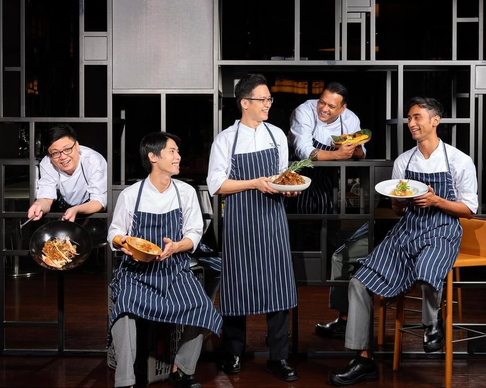 <p><strong>Trusted by chefs, worn with pride.</strong></p>