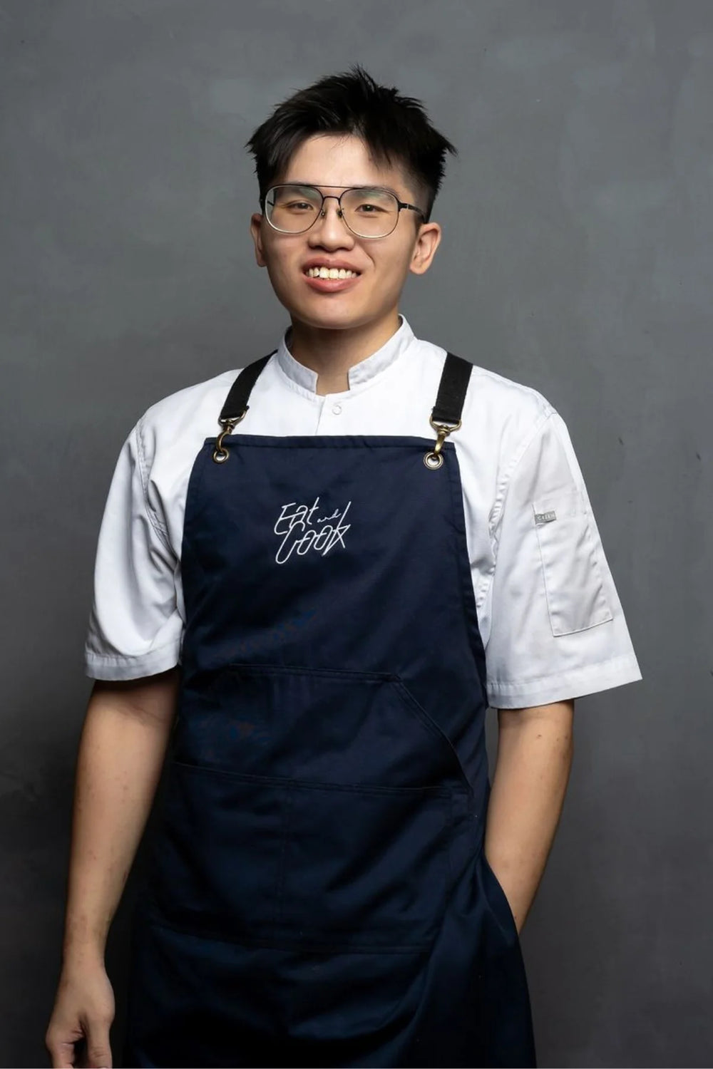 <p><strong>Trusted by chefs, worn with pride.</strong></p>