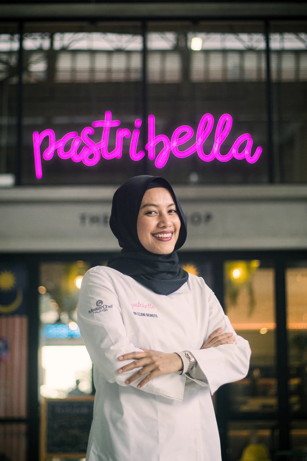<p><strong>Trusted by chefs, worn with pride.</strong></p>