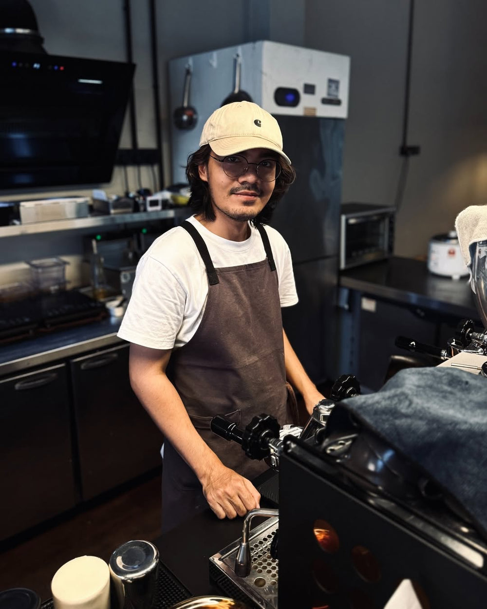 <p><strong>Trusted by chefs, worn with pride.</strong></p>