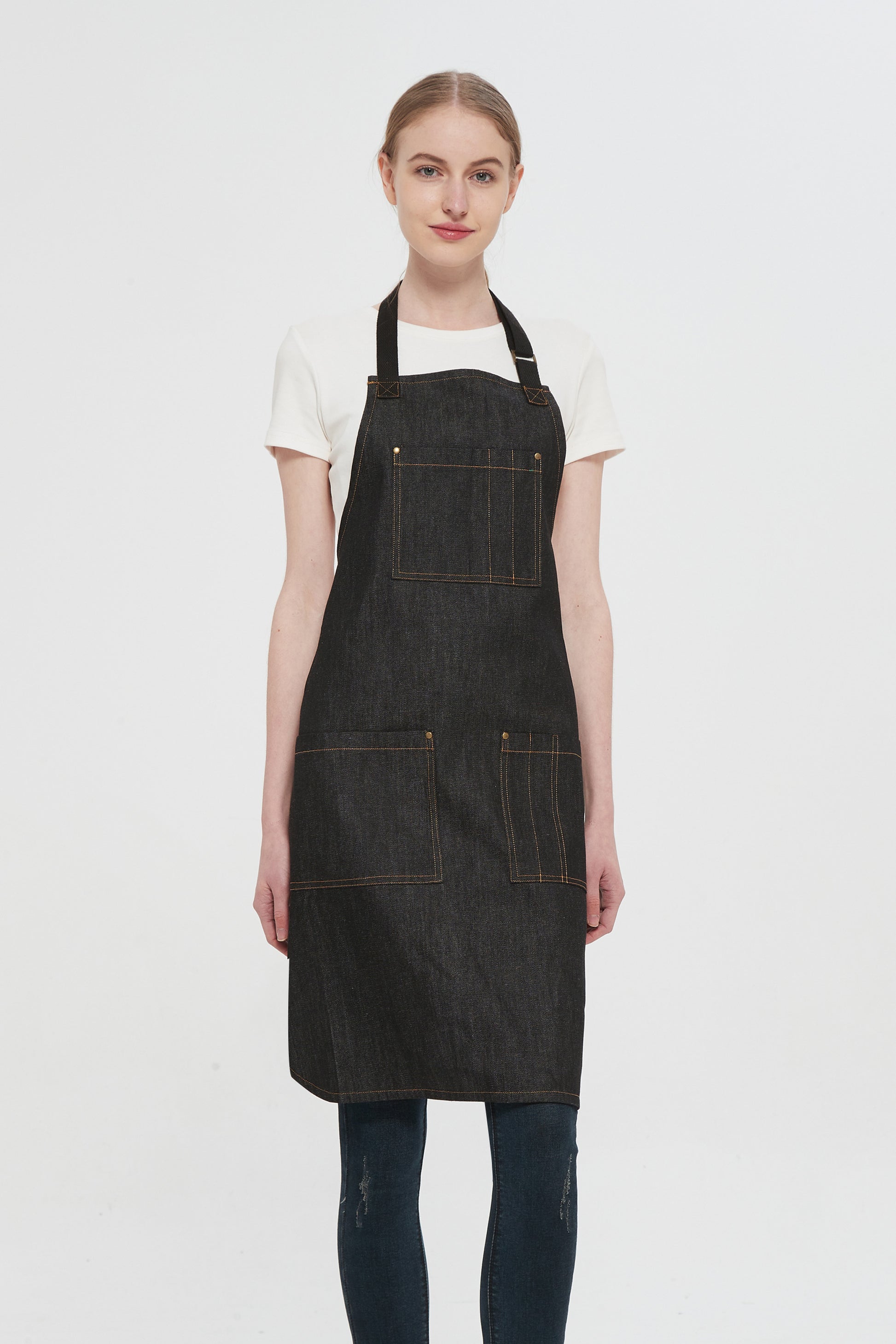 Martis Demko, Black bib apron