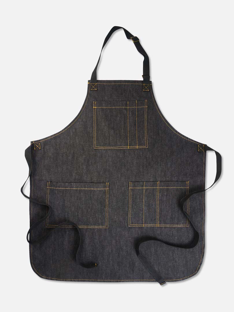 Martis Demko, Black bib apron